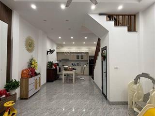 Chính chủ bán nhà hoài đức cạnh vành đai 4 ô tô đỗ cửa 40m giá hơn 5 tỷ