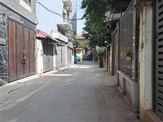 Bán nhà 31 m2,5 tầng, mt 4,5m, giá 5,5 tỷ, ô tô đỗ cửa , đại cát, liên mạc, bắc từ liêm