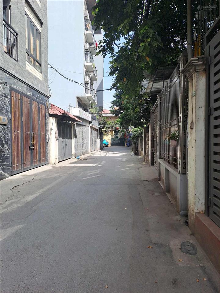 Bán nhà 79 m2, 7 tầng, mt5m, giá 16,5 tỷ, hai thoáng, full nội thất, đông ngạc, bắc từ liêm.