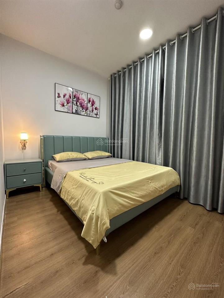 Cần bán căn hộ 2pn (70m2) khu ruby, giá 4.4 tỷ (đã có sổ hồng), full nội thất, view công viên
