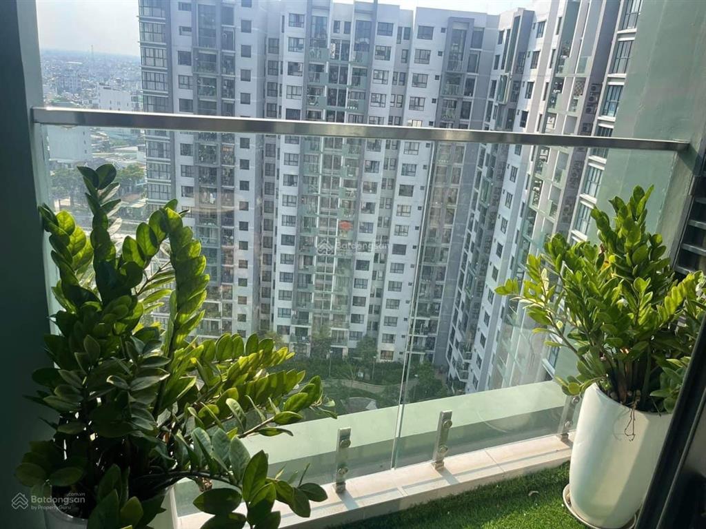 Bán căn hộ 2pn (63m2) khu emerald, giá 4.9 tỷ (bao hết thuế phí), ntcb, view siêu đẹp