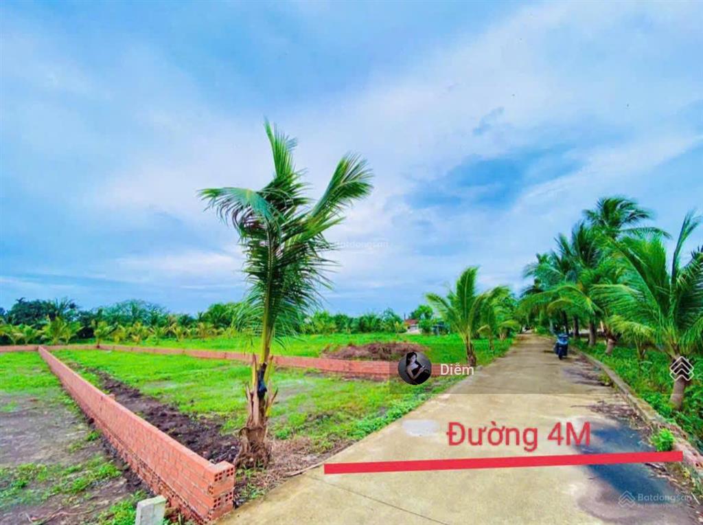 Chủ ngộp bank cần bán gấp lô đất 340m2, giá chỉ 600 triệu nằm gần trung tâm tx trảng bàng, sổ riêng
