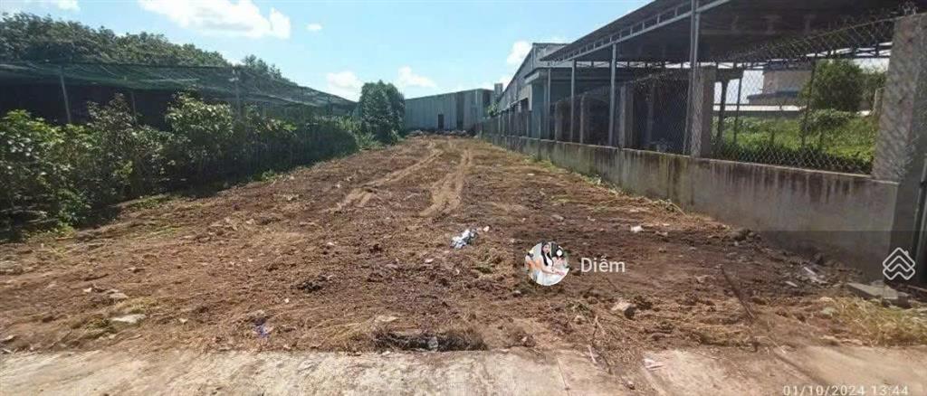 Chủ ngộp bank cần bán lô 245m2 đất đ. nguyễn văn rốp gần trung tâm tx trảng bàng giá 500tr, shr