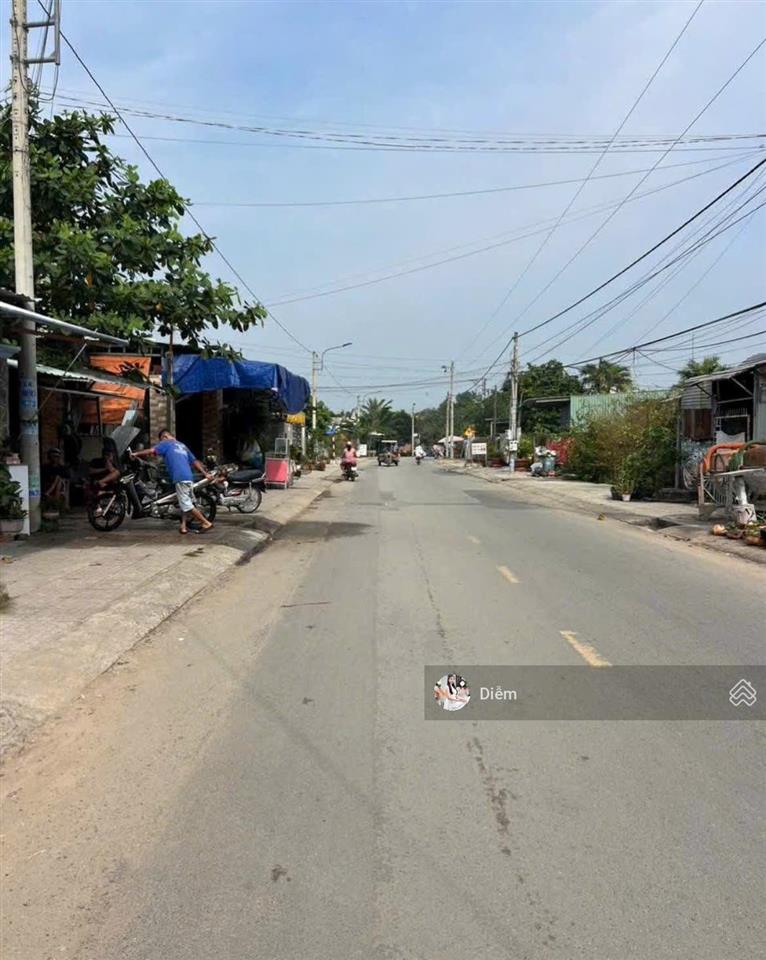 Chú hiếu còn 1 lô đất ở đ.nguyễn thị se  tân thông hội, dt 129m2 giá 1 tỷ còn thương lượng, shr