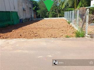 Kẹt tiền cần bán lô đất 900tr đ. nguyễn văn hoài gần kcn tây bắc. dt 127m2 sổ hồng riêng