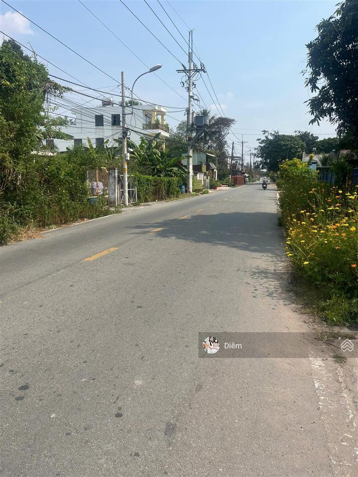Đất đẹp siêu rẻ ở đ. nguyễn văn khạ gần cầu vượt củ chi với dt 173m2 vuông vức giá chỉ 1,1 tỷ, shr