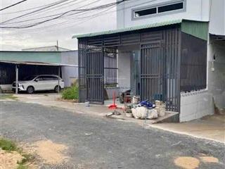 Bán đất có sẵn 5 phòng trọ 336m2 giá 1,3 tỷ đ.nguyễn du gần kcn thành thành công. sổ hồng riêng