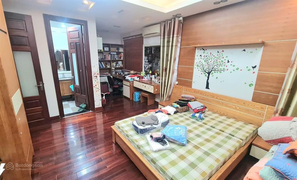 Nhà hiếm phố dương khuê, cầu giấy, 50m 3 tầng, ô tô đỗ cửa, vị trí đẹp, ở và kinh doanh hiệu quả