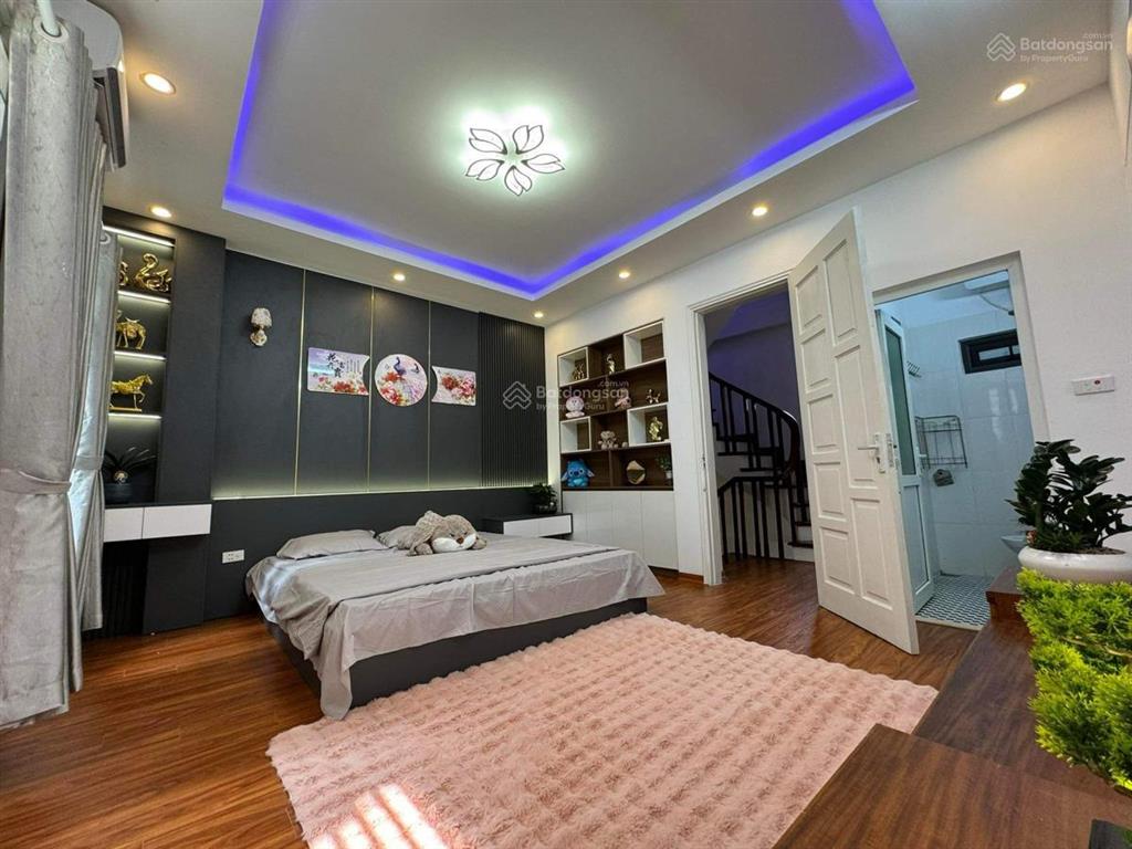 Chất! phân lô dương khuê, cầu giấy 55m 5 tầng, vỉa hè, ô tô tránh, 2 mặt ngõ, kinh doanh sầm uất