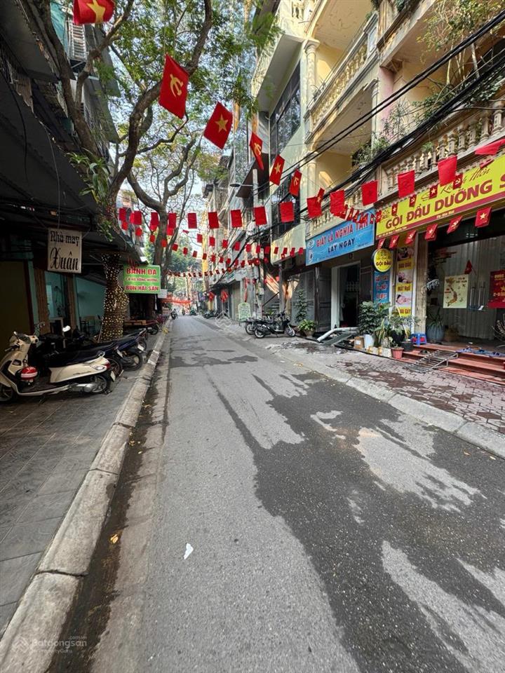 Phân lô nghĩa tân, 57m 5t, ôtô tránh, vài bước ra phố, ô chờ thang máy, nhà đẹp, kinh doanh sầm uât