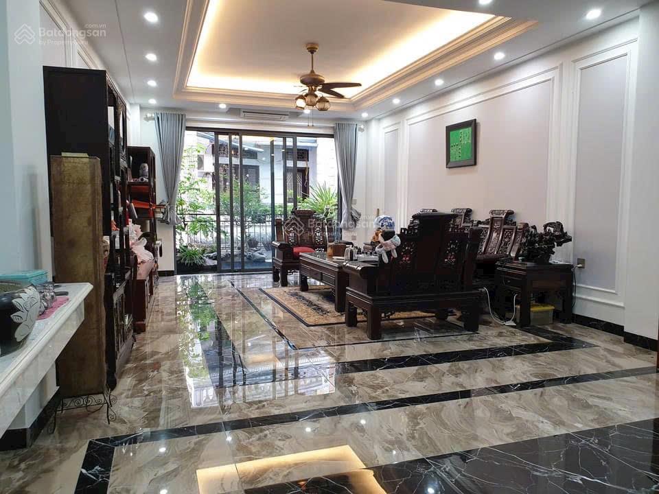 Phân lô hoàng sâm, 68m 5 tầng, ôtô tránh, gần phố, khu dân trí cao, cho thuê văn phòng đỉnh