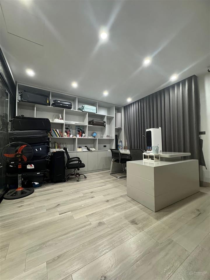 Phân lô nguyễn văn huyên, 60m 5t, ôtô đỗ cửa, 2 thoáng, vài bước ra phố, dân trí cao,ở & kinh doanh