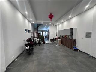 Phân lô hoàng quốc việt, 60m 4 tầng, 3 ôtô tránh, dừng đỗ, 2 thoáng, dân trí cao, kinh doanh tốt