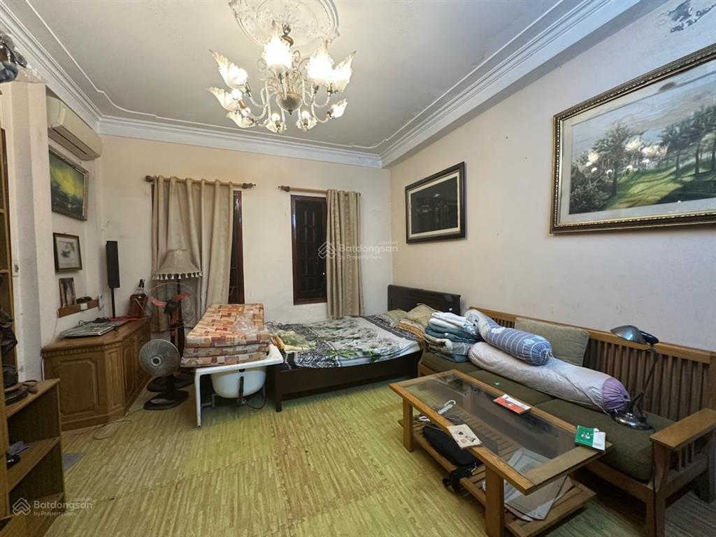 Bán nhà mai dịch, doãn kế thiện, 65m 5 tầng, ô tô vào nhà, gần phố, ở và cho thuê, sẵn dòng tiền