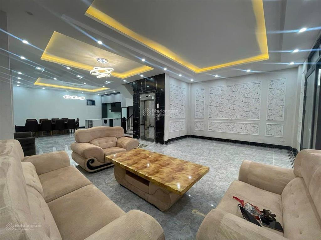 Nhà mới khu nghĩa đô, 56m 5t thang máy, gara ô tô, lô góc thoáng, khu dân trí cao, khai thác tốt