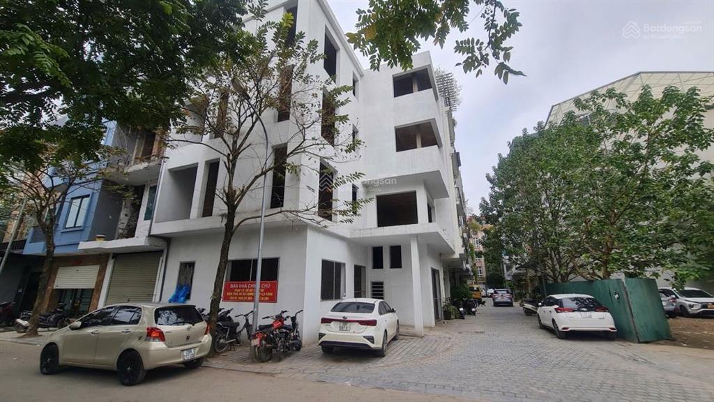 Bán nhà phân lô hoàng đạo thúy, 64m 5 tầng, ngõ ô tô vào nhà, ở và cho thuê hiệu quả.