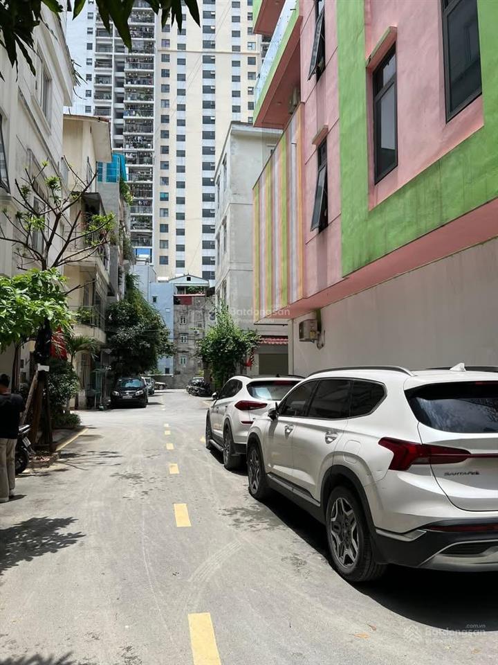 Nhà dịch vọng hậu, 57m2 5t, ô tô tránh, đỗ cửa, kinh doanh sầm uất, chủ thiện chí bán