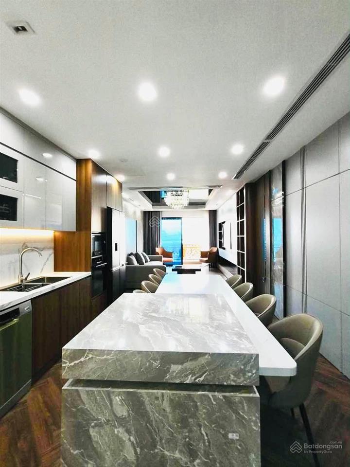 Tòa nhà mặt phố nguyễn văn huyên, thang máy, vỉa hè đá bóng, dt 5%/năm, gpxd, pccc chuẩn, 89m2x9t