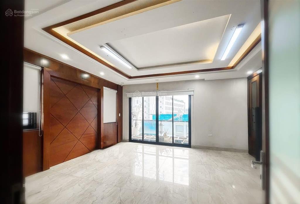 Hàng mới khu nguyễn thị định, nhà phân lô 65m2x5t, đường ô tô tránh, vị trí đẹp, khai thác tốt