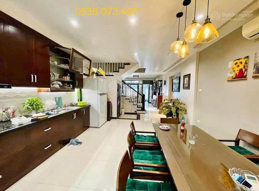Nhà phân lô khu dịch vọng hậu, 73mx5t, ô tô đỗ cửa, hai mặt thoáng, vừa ở vừa tạo dòng tiền ổn định