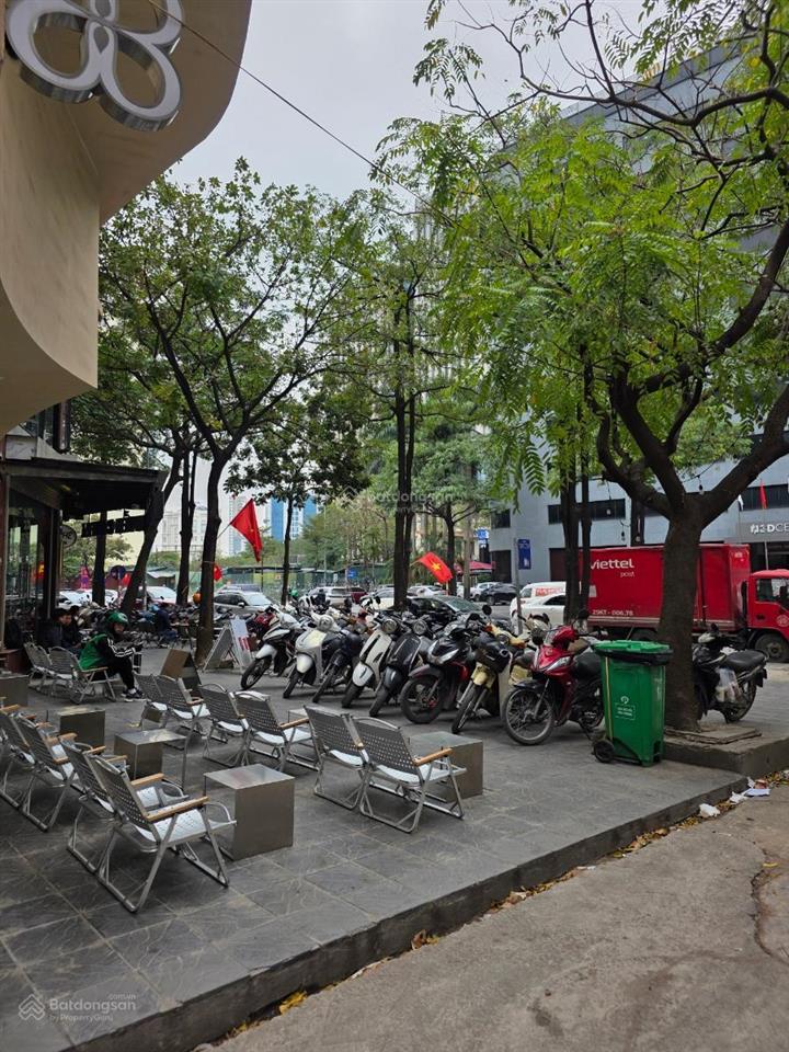 Bán nhà khu duy tân, 57m 5 tầng, ô tô tránh, đỗ, nhà đẹp, ở và kinh doanh hiệu quả