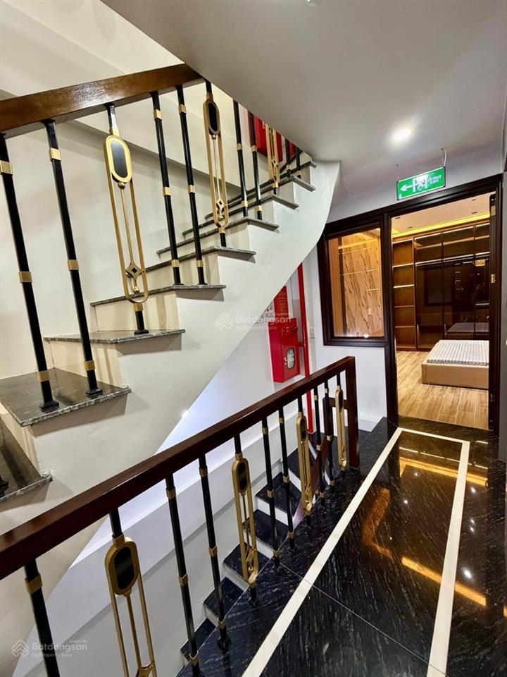 Bán phân lô lưu hữu phước, 70m2, 5 tầng mới đẹp, vỉa hè rộng, ô tô tránh, ở và kinh doanh hiệu quả