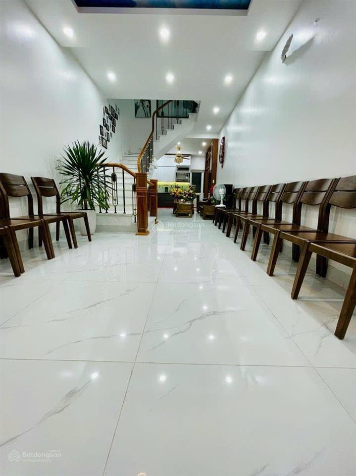 Phân lô đặng thùy trâm, 50m², 6 tầng, vỉa hè thênh thang, ô chờ thang máy, văn phòng và ở đều đẹp