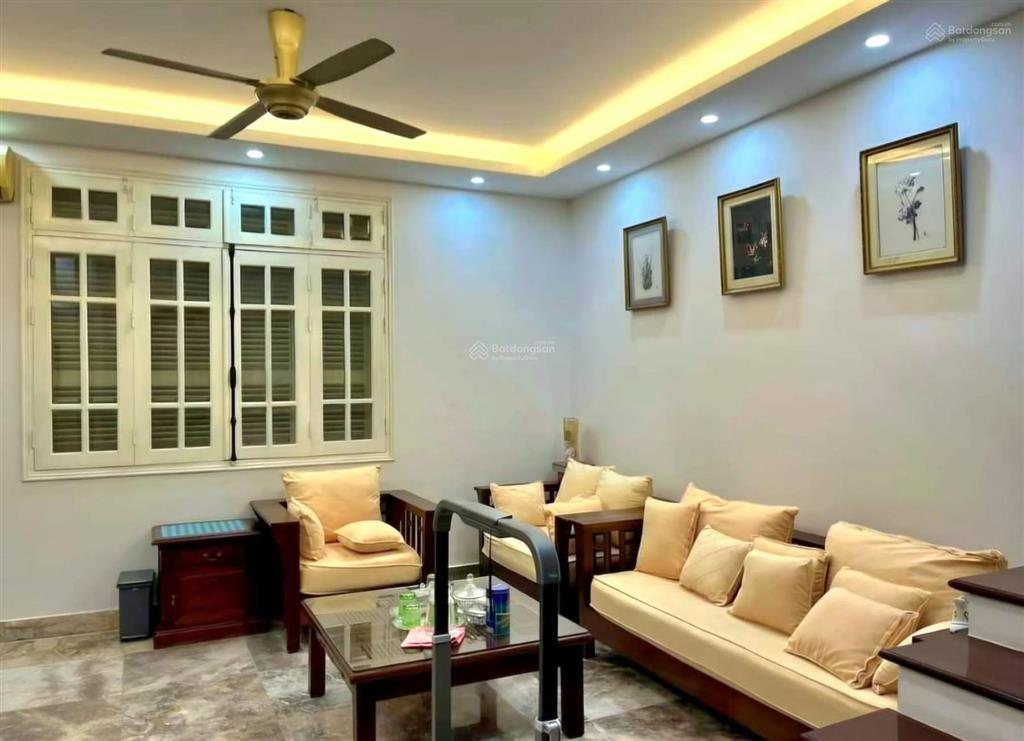 Phân lô trần duy hưng, ôtô tránh, ngõ thông, gần hồ, dân xây kiên cố, sổ đẹp, ko lỗi pt, 55m2*5t