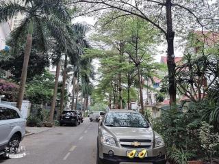 Bán nhà trần quốc hoàn hà nội,