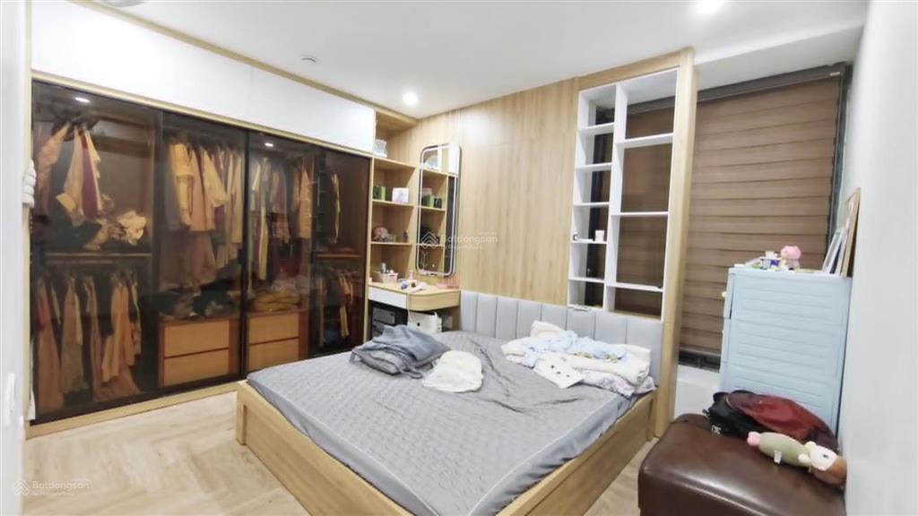 Mình cần bán nhanh căn 2n toà ct3 linh đàm (hud3 đối diện hồ linh đàm) có sổ, 5 tỷ 0969 029 ***
