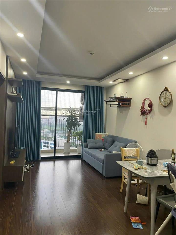 Mình cần bán căn 2n, 53m2, t&t 120 định công, giá 4.8x tỷ  0969 029 ***