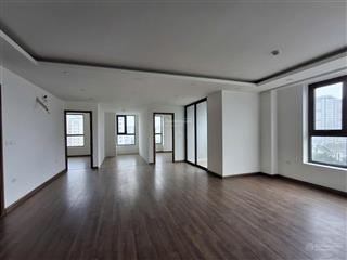 Cần bán căn góc 5n, 177m2, housinco nguyễn xiển, giá 71tr/m2 có tl  0969 029 ***