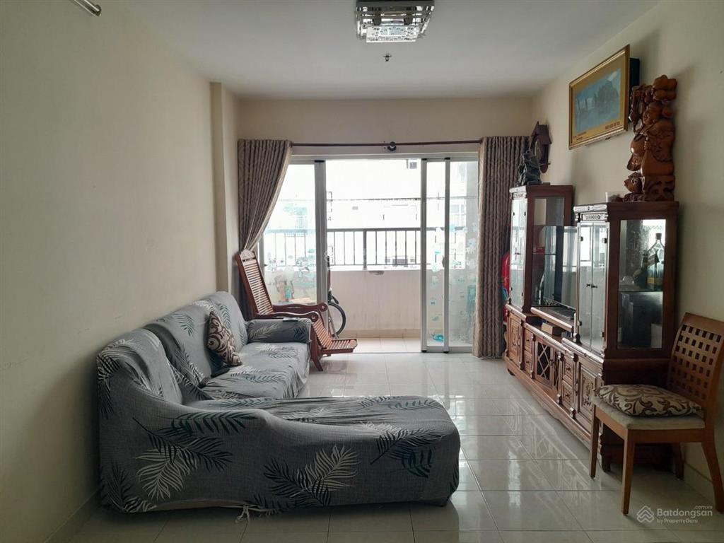 Bán căn hộ cc rivera park sài gòn, quận 10. dt 74m2, 2pn, 2wc, giá 5,4tỷ.  0907 909 *** hùng