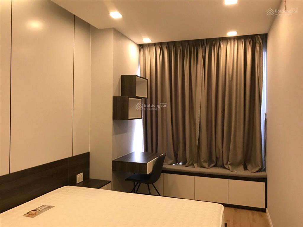 Bán căn hộ chung cư garden gate quận phú nhuận dt 88m2 2pn 2wc giá 7,5 tỷ.  0907 909 *** hùng