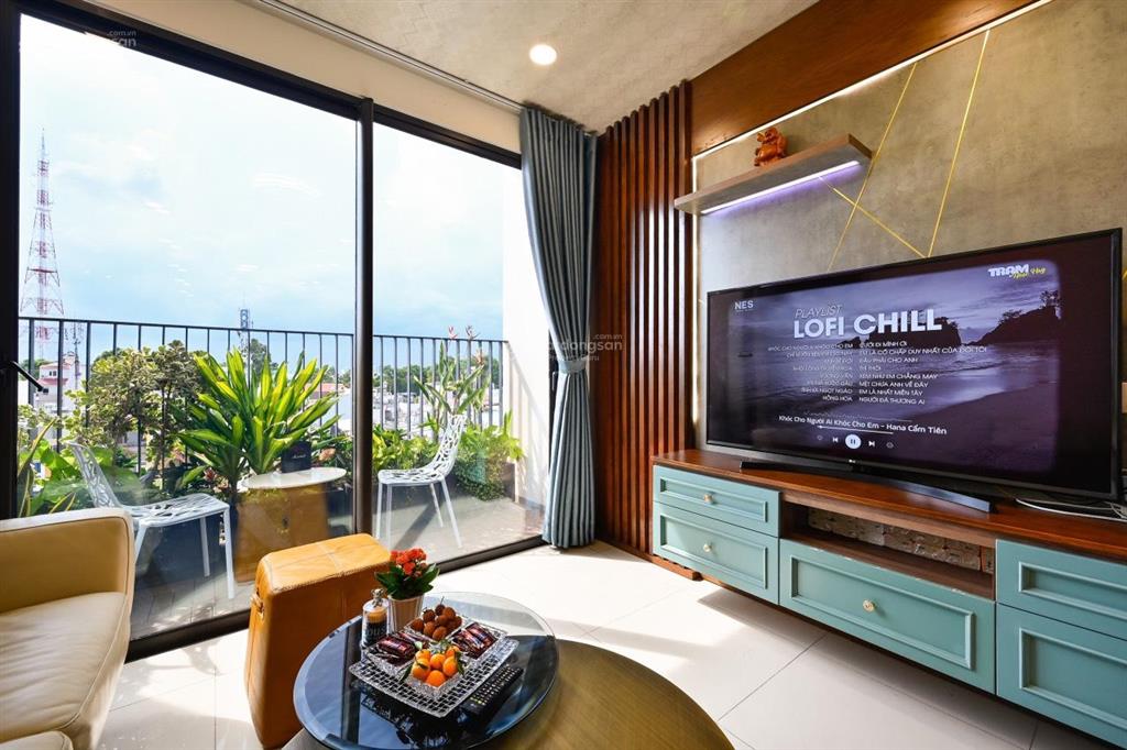 Bán căn hộ chung cư đẹp tại kingdom 101, dt 73m2 2pn 2wc giá 7,6 tỷ, sổ  0907 909 *** hùng