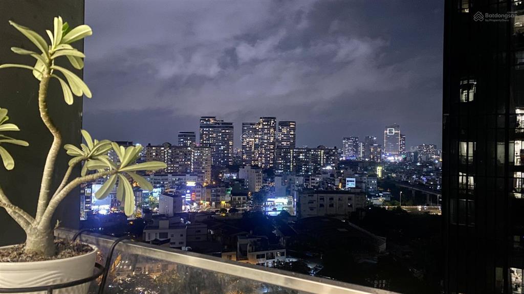 Cho thuê căn hộ cc park legend, dt 55 m², 2pn, 1wc, giá 14tr tân bình,  0907 909 *** hùng