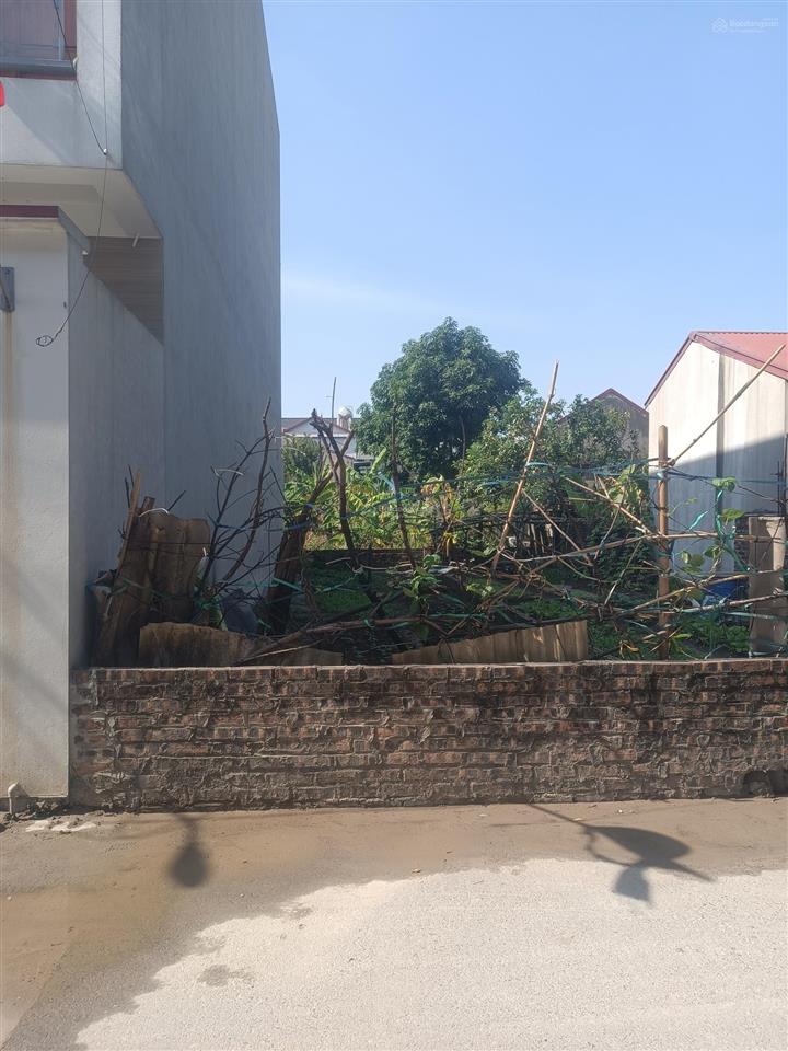 Bán nhanh 50m2 nam hồng, gần cầu thăng long  mặt ngõ ô tô 7 chỗ, chỉ 4 tỷ  0983 606 ***