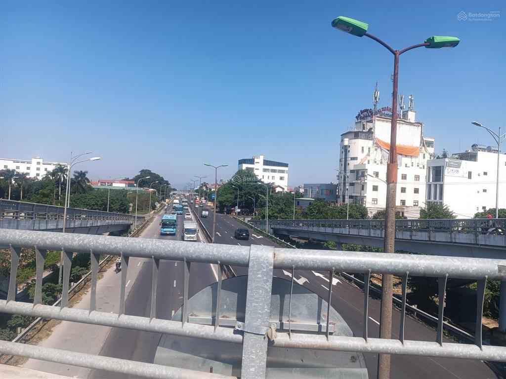 Bán nhanh 50m2 nam hồng, gần cầu thăng long  mặt ngõ ô tô 7 chỗ, chỉ 4 tỷ  0983 606 ***