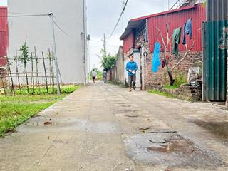 Bán nhanh 50m2 nam hồng, gần cầu thăng long  mặt ngõ ô tô 7 chỗ, chỉ 4 tỷ  0983 606 ***