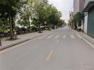 Bán 30m2  bắc hồng  ô tô tránh  chỉ 2,5 tỷ  cạnh vành đai 3  vin bắc hồng  5 phút tới nhật tâ