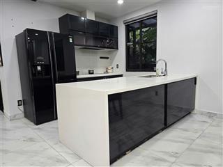 Cho thuê căn biệt thự sân vườn mẫu c rộng rãi full nội thất