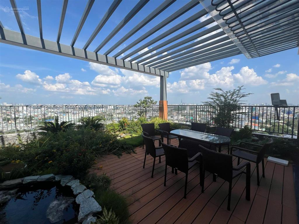 Penthouse sân vườn  biệt thự trên không  căn góc happy one premier q12. giá 7.5 tỷ tl