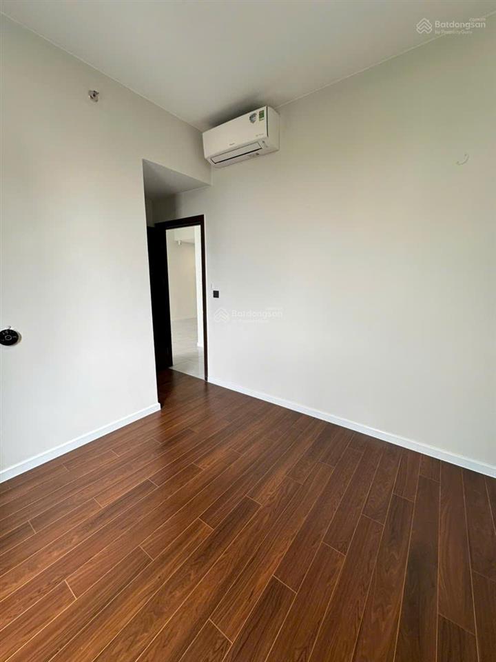 Cho thuê căn 2pn picity high park quận 12 tòa mới. giá 9.5tr/tháng.