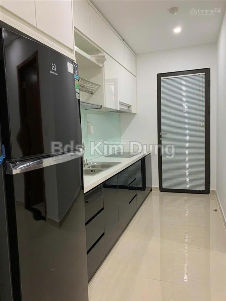 Bán căn 2pn cityland park hills tòa mới p2 view trực diện hồ bơi 75m2. giá 5.75 tỷ.