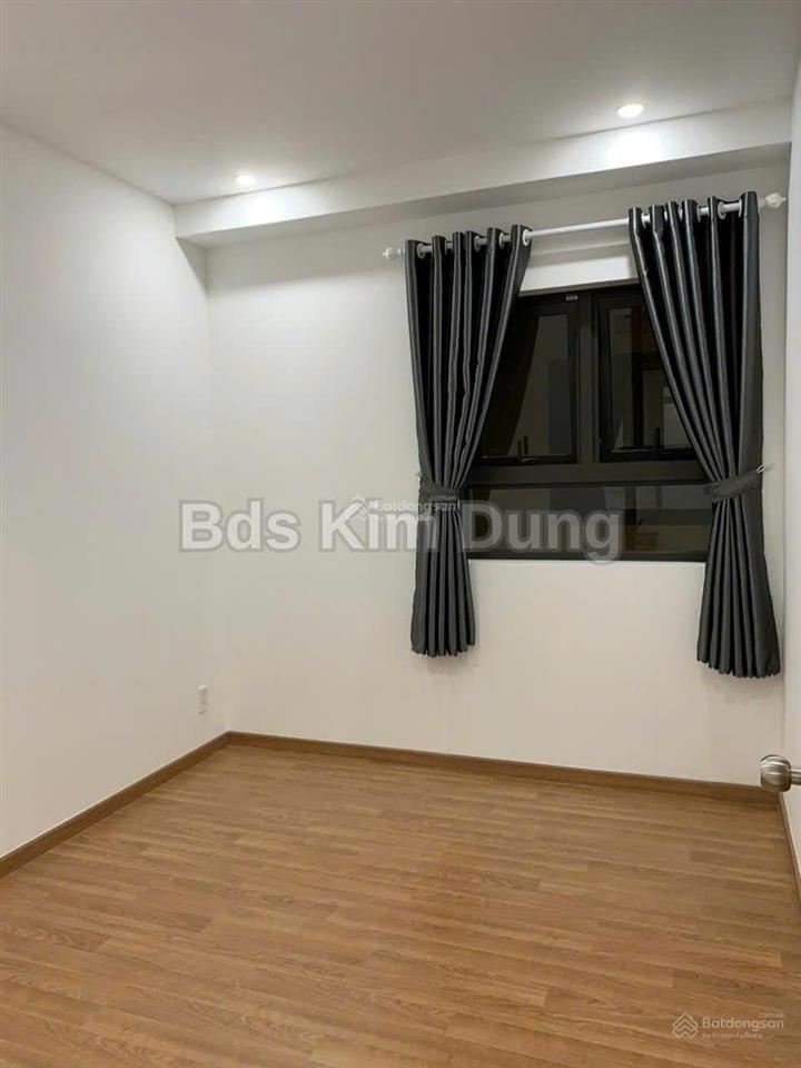 Bán căn 2pn cityland park hills tòa mới p2 view trực diện hồ bơi 75m2. giá 5.75 tỷ.