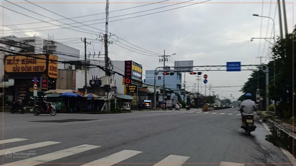 Bán nhà mặt tiền nguyễn hữu trí ở tân túc 2 tầng 185m2 đang cho thuê kinh doanh đa ngành  12,4 tỷ