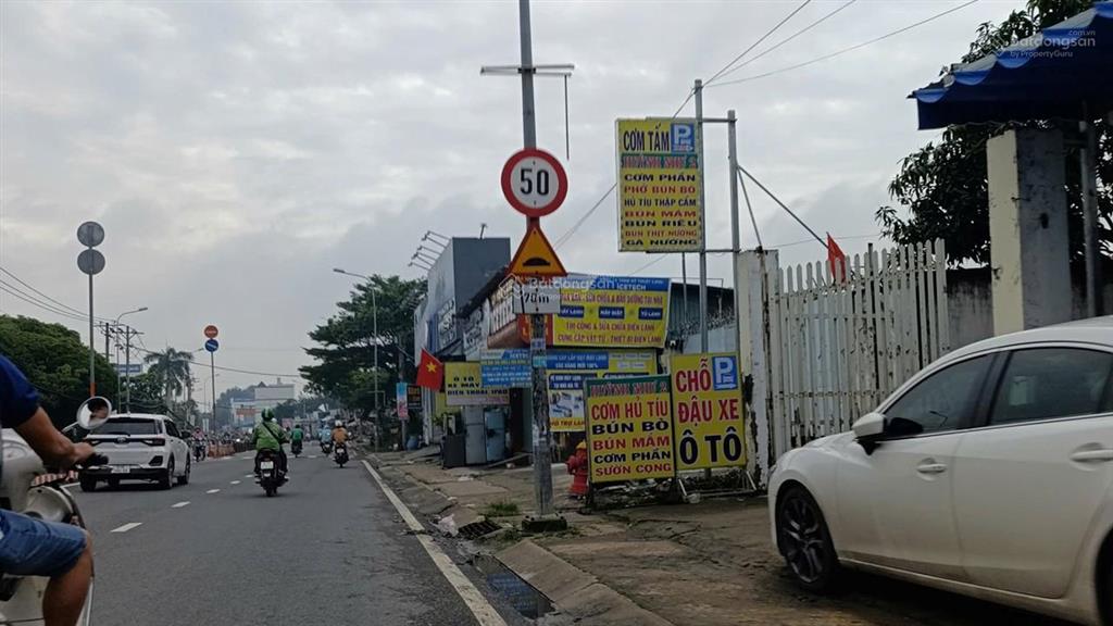 Nhà mặt tiền nguyễn hữu trí cạnh ngã 4 bình điền ql1a 223m2 ngang 5,2m  bán 17,6 tỷ  kd đa ngành