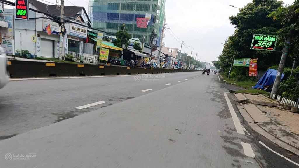 Nhà mặt tiền nguyễn hữu trí cạnh ngã 4 bình điền ql1a 223m2 ngang 5,2m  bán 17,6 tỷ  kd đa ngành