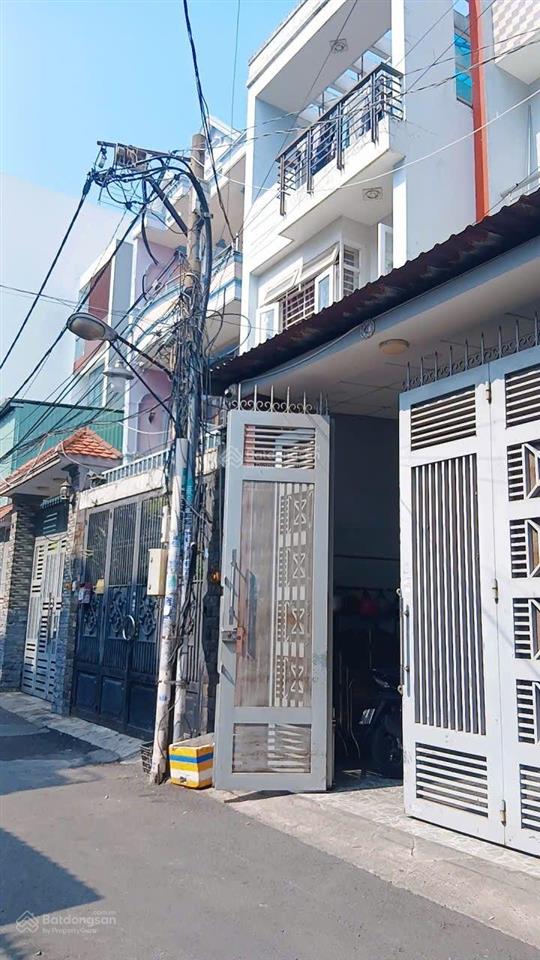 Nhà 4,2x224 tầng, cách mặt tiền gò dầu 20m, giá 9,x tỷ, hẻm xe tải, tân phú
