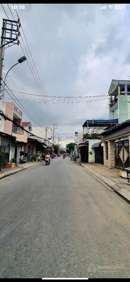 Nhà 5x18, 4 tầng, lô góc, giá chỉ 8,x tỷ, hẻm xe hơi ngay đso 3khu chung cư gia phú, bình tân